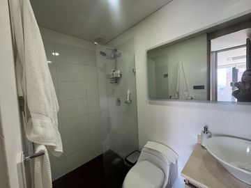 Venta Apto Laureles con Aire acondicionado