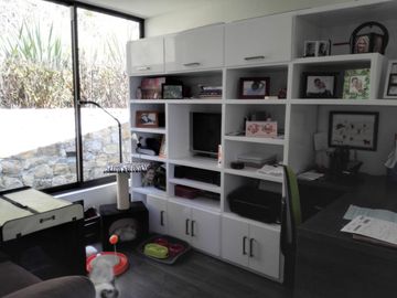 Venta Casa de Campo de Ensueño en Tocancipá – Exclusividad, Naturaleza y Modernidad
