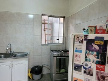 Se vende casa en Santiago Concha.