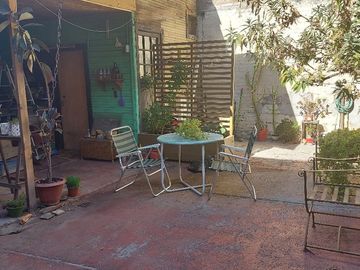 Se vende casa en Santiago Concha.