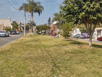 ¡Oportunidad Venta Casa Una Planta en El Corazón de Guadalajara cerca Parque!