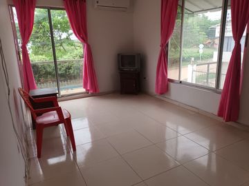 Vendo Casa Esquinera Carmen de Apicalá
