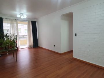 Se vende departamento en las Golondrinas, las Rosas Maipú