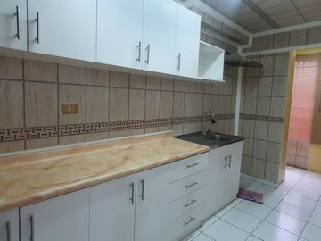 Se vende departamento en las Golondrinas, las Rosas Maipú