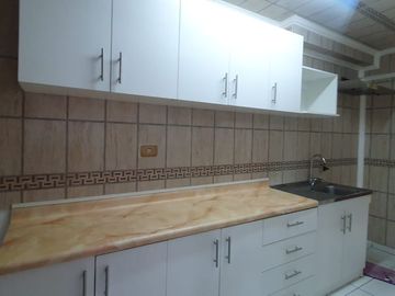 Se vende departamento en las Golondrinas, las Rosas Maipú