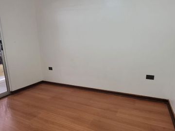 Se vende departamento en las Golondrinas, las Rosas Maipú