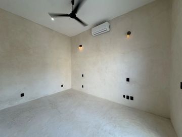CASA COLONIAL REMODELADA EN CAMPECHE