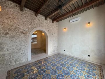 CASA COLONIAL REMODELADA EN CAMPECHE