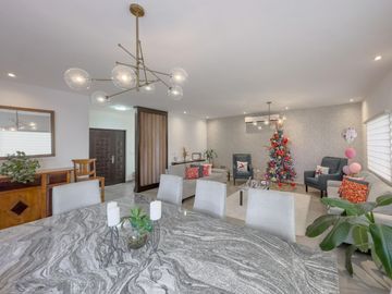 Casa en Venta en Santerra Residencial al Norte de la Ciudad