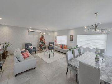 Casa en Venta en Santerra Residencial al Norte de la Ciudad