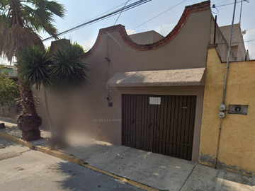 CASA ADJUDICADA CALLE 27 # 144, ESTADO DE MEXICO,  CDAD. NEZAHUALCÓYOTL, MÉX. $2,770,576