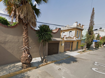 CASA ADJUDICADA CALLE 27 # 144, ESTADO DE MEXICO,  CDAD. NEZAHUALCÓYOTL, MÉX. $2,770,576