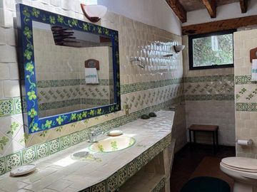 CASA EN AVANDARO