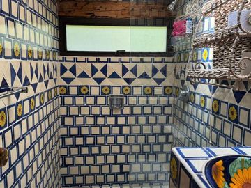 CASA EN AVANDARO