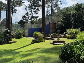 CASA EN AVANDARO