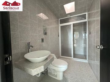 🔥🏡 ¡HERMOSA CASA EN VENTA EN LOMA BONITA! 🏡🔥