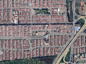 CASA ADJUDICADA AV PASEO DE  LAS PALOMAS 58 LT 18 MZ1, FRACC PASEOS DE TULTEPEC II .$743,200