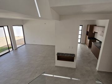 CASA RESIDENCIAL EN BOSQUES DE CONKAL