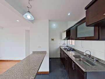 Amplio apartamento en Azalea 2 de 3 habitaciones, listo para ti 🛏️🎉