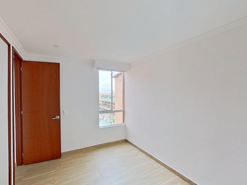 ¡En venta excelente apartamento, último piso con vista en Ciudad Verde! 🏙️✨