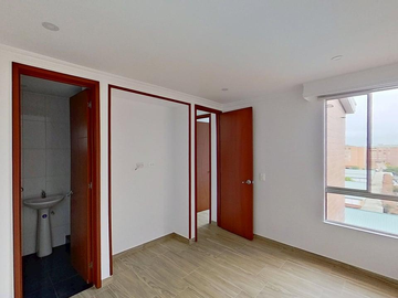 ¡En venta excelente apartamento, último piso con vista en Ciudad Verde! 🏙️✨