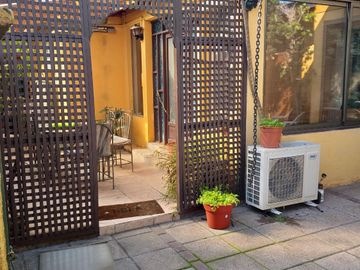 Casa En Venta Villa Santa Carolina, Macul, Santiago