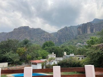 VENTA DE CASA EN PUEBLO MÁGICO TEPOZTLAN MORELOS