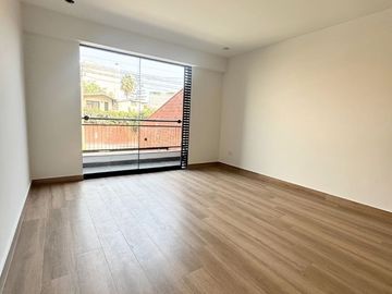 SURCO,  VALLE HERMOSO - DEPARTAMENTO DE ESTRENO