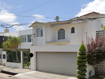 Casa en Venta en Jardines de Chapultepec Tijuana Baja California, Casa en Remate