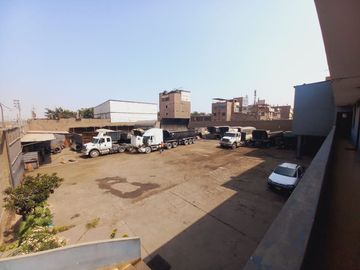 VENDO LOCAL COMERCIAL DE 2005 M2 EN AV. LOS CASCANUECES - SANTA ANITA-LIMA