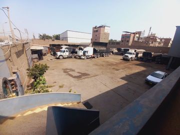 VENDO LOCAL COMERCIAL DE 2005 M2 EN AV. LOS CASCANUECES - SANTA ANITA-LIMA