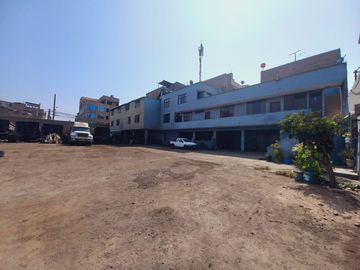 VENDO LOCAL COMERCIAL DE 2005 M2 EN AV. LOS CASCANUECES - SANTA ANITA-LIMA