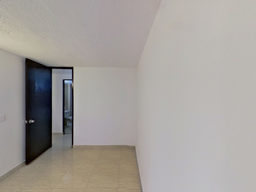 Apartamento remodelado en Palmeto – Segundo piso y excelente distribución 🏡