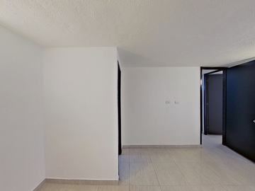Apartamento remodelado en Palmeto – Segundo piso y excelente distribución 🏡