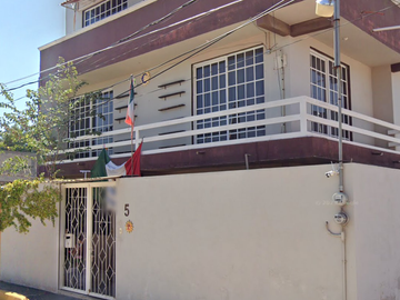 CASA EN VENTA EN EXCELENTE UBICACIÓN EN HIDALGO!!!