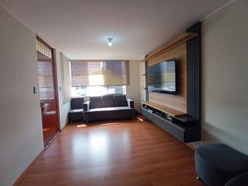 Vendo Departamento En Urb. La Capilla - La Molina