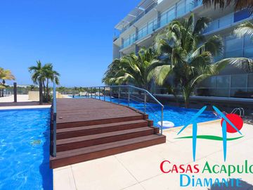 Funcional y acogedor, con balcón y acceso a club de playa en la mejor zona de Acapulco