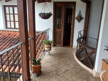 VENTA CASA  POPAYÁN SECTOR LA CABAÑA CERCA A CAMPANARIO