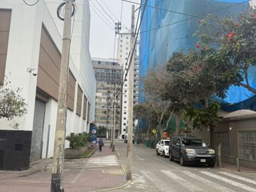 VENTA DE TERRENO EN MIRAFLORES