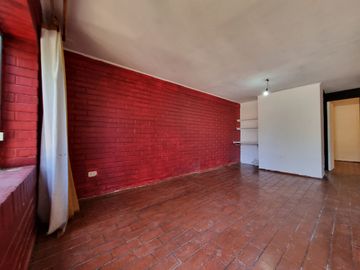 Oportunidad de Casa en Psje. Los Enebros, La Foresta II, Los Robles, comuna de Puente Alto.
