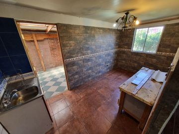 Oportunidad de Casa en Psje. Los Enebros, La Foresta II, Los Robles, comuna de Puente Alto.