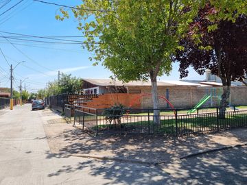 Oportunidad de Casa en Psje. Los Enebros, La Foresta II, Los Robles, comuna de Puente Alto.