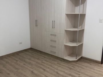 VENDO LINDOS DEPARTAMENTOS ACOGEDORES Y AMPLIOS DE 125mt. EN CAYMA, DE 3 DORMITORIOS CON 3 BAÑOS, ASCENSOR Y COCHERA ASCENSOR Y COCHERA