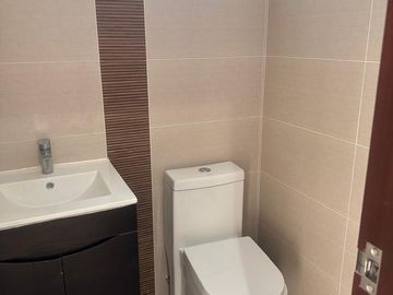 VENDO LINDOS DEPARTAMENTOS ACOGEDORES Y AMPLIOS DE 125mt. EN CAYMA, DE 3 DORMITORIOS CON 3 BAÑOS, ASCENSOR Y COCHERA ASCENSOR Y COCHERA