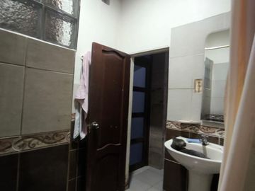VENTA VILLA 1 PLANTA SAUCES 5, 2 DORMITORIOS, 1 BAÑO, PATIO