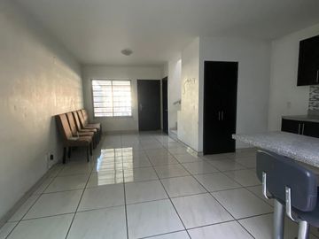 Casa en VENTA Balcones de Santa Maria 3 Rec a 10 min ITESO, UVM, una cuadra del Tren Ligero