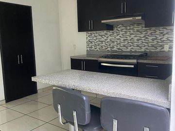Casa en VENTA Balcones de Santa Maria 3 Rec a 10 min ITESO, UVM, una cuadra del Tren Ligero