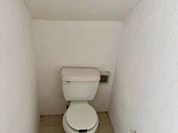 CASA EN VENTA DE 3 RECAMARAS EN LA COLONIA COLINAS DEL CARMEN, al sur de la ciudad