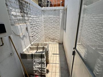 CASA EN VENTA DE 3 RECAMARAS EN LA COLONIA COLINAS DEL CARMEN, al sur de la ciudad