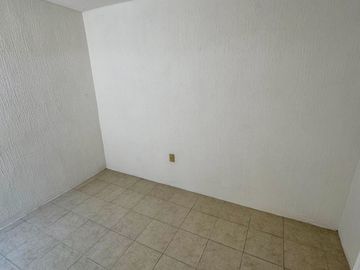 CASA EN VENTA DE 3 RECAMARAS EN LA COLONIA COLINAS DEL CARMEN, al sur de la ciudad